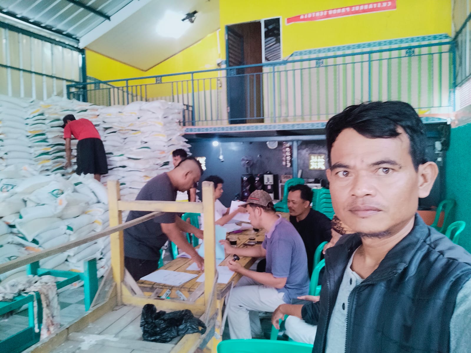 ( BAPANG ) Bantuan Pangan Desa Kertawinangun